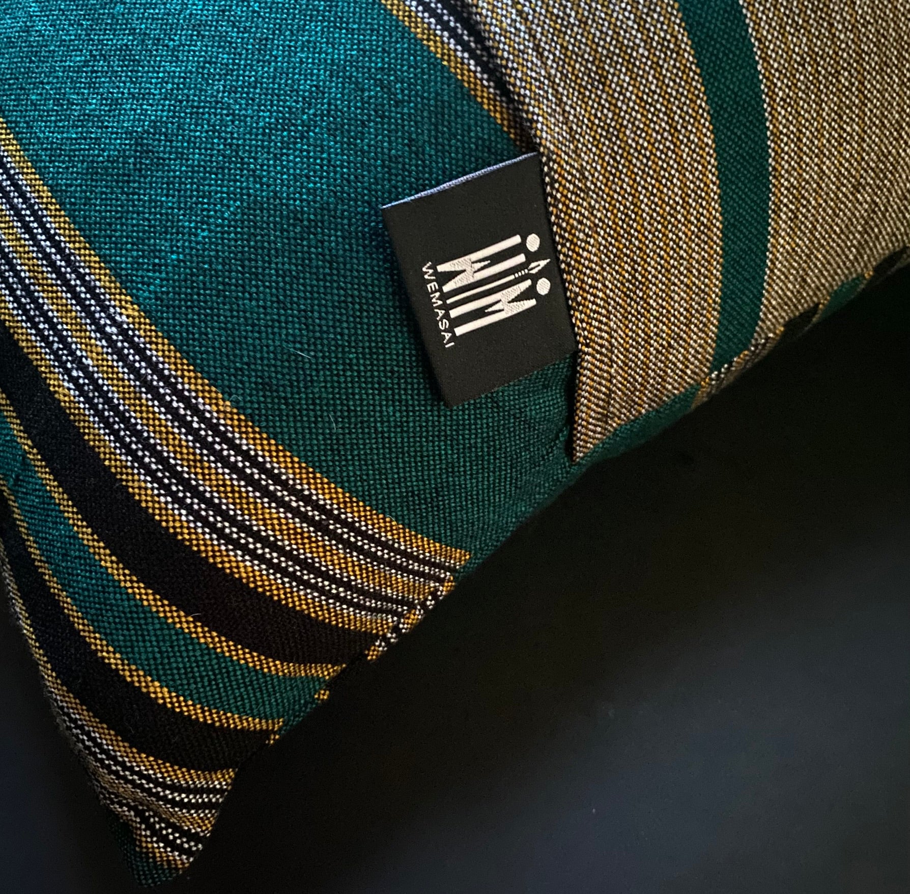 Maasai cushion Tembo 30x50