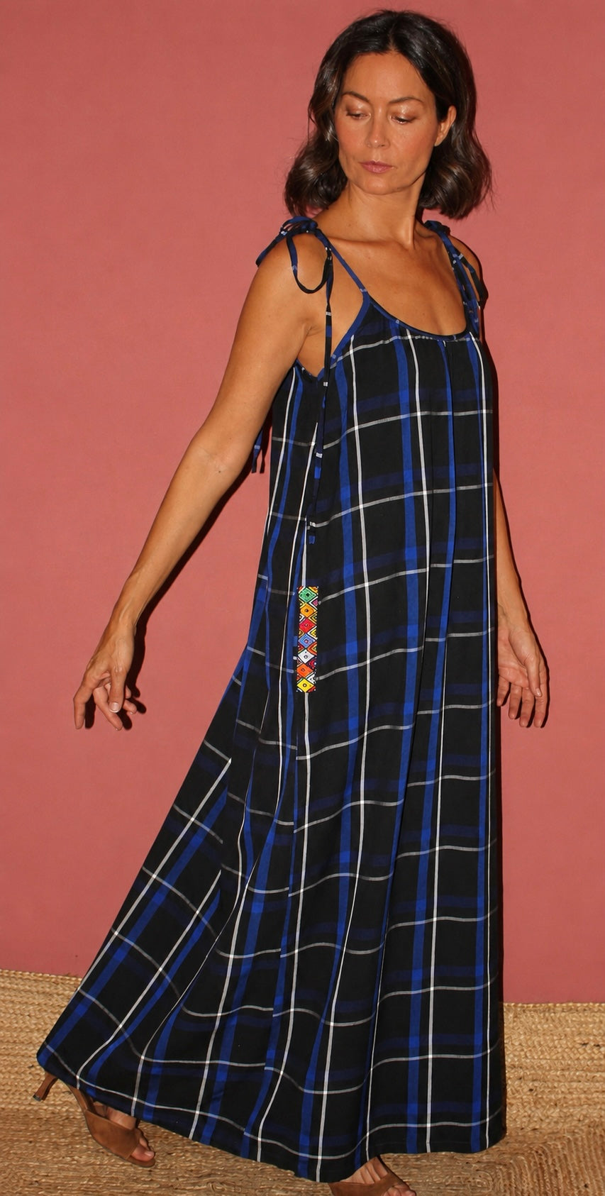 Vestido Lamu · Tirantes