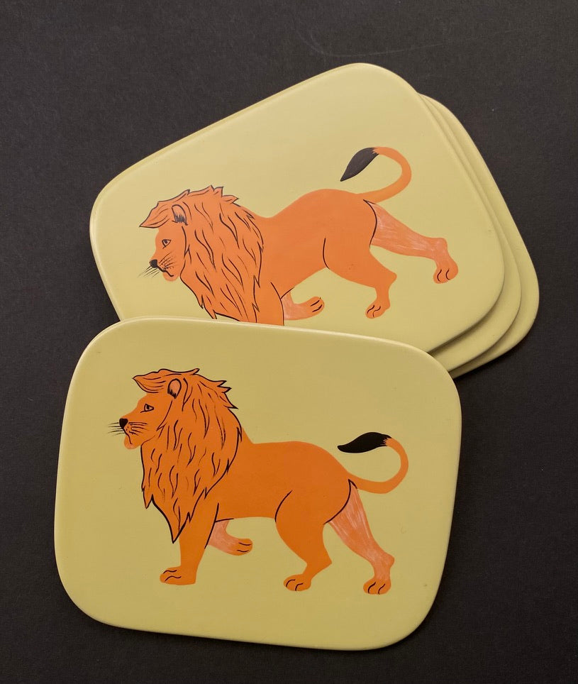 Posavasos león lacados