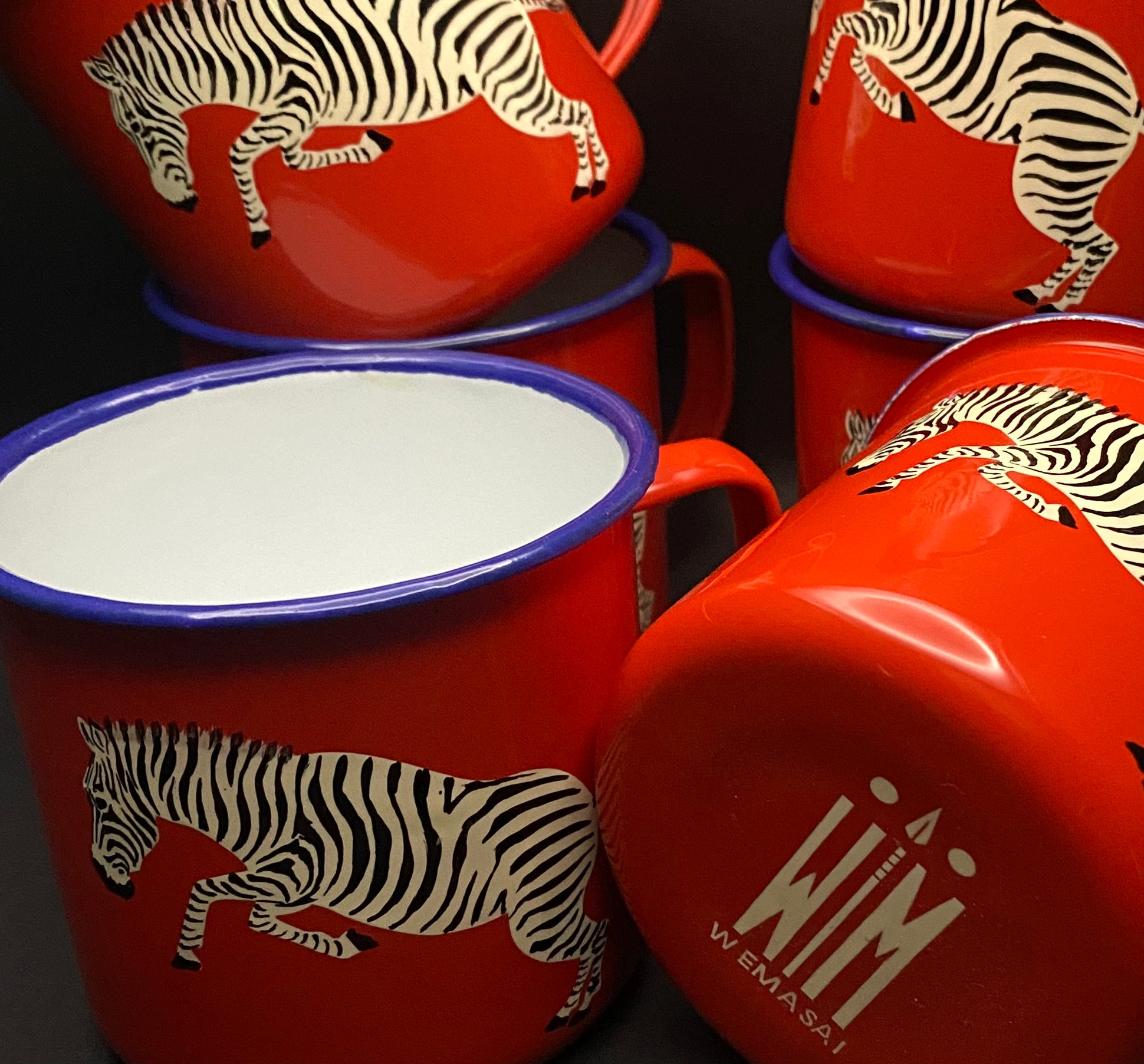 Enameled mugs Zebra