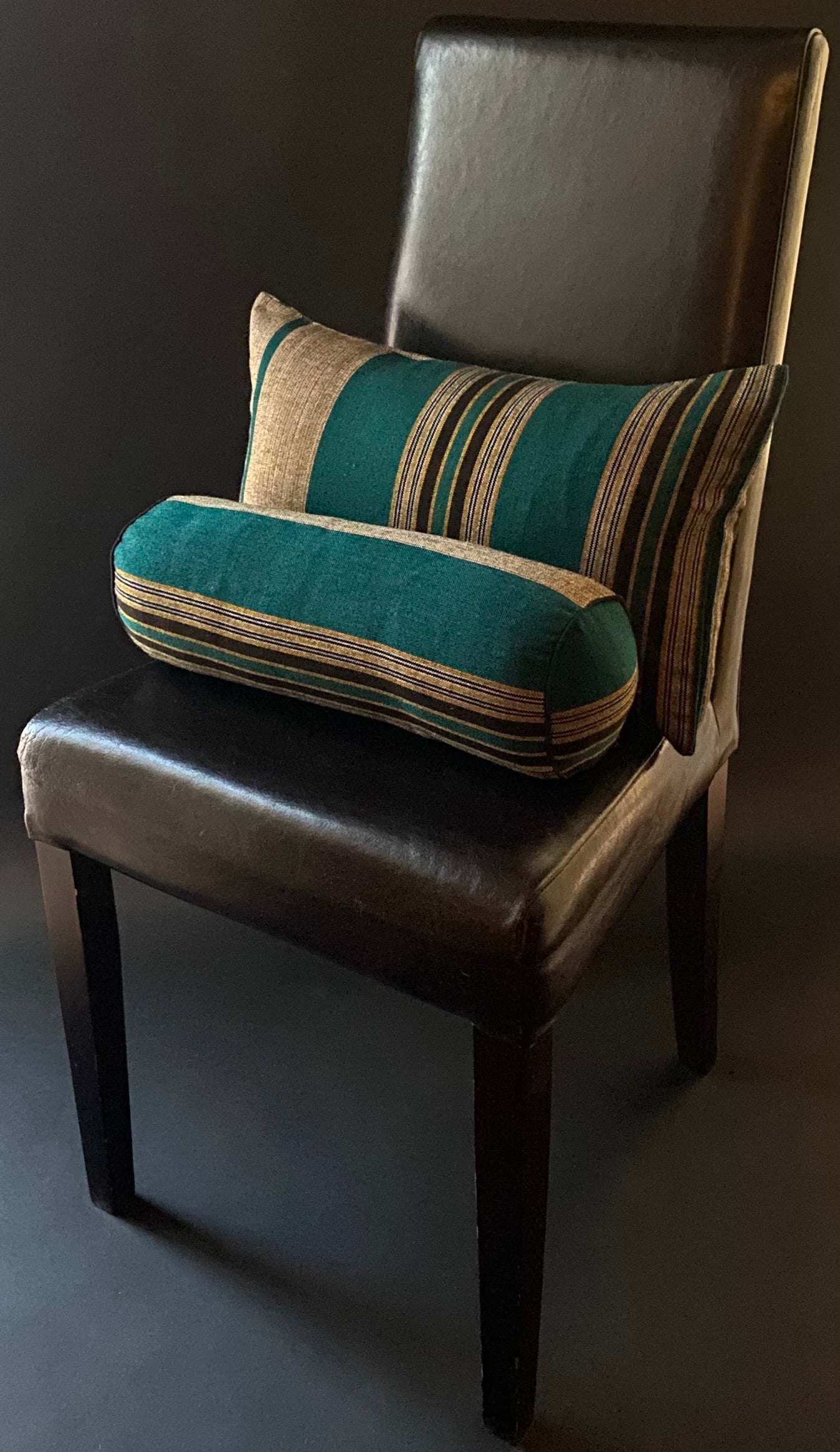 Maasai cushion Tembo 40x15