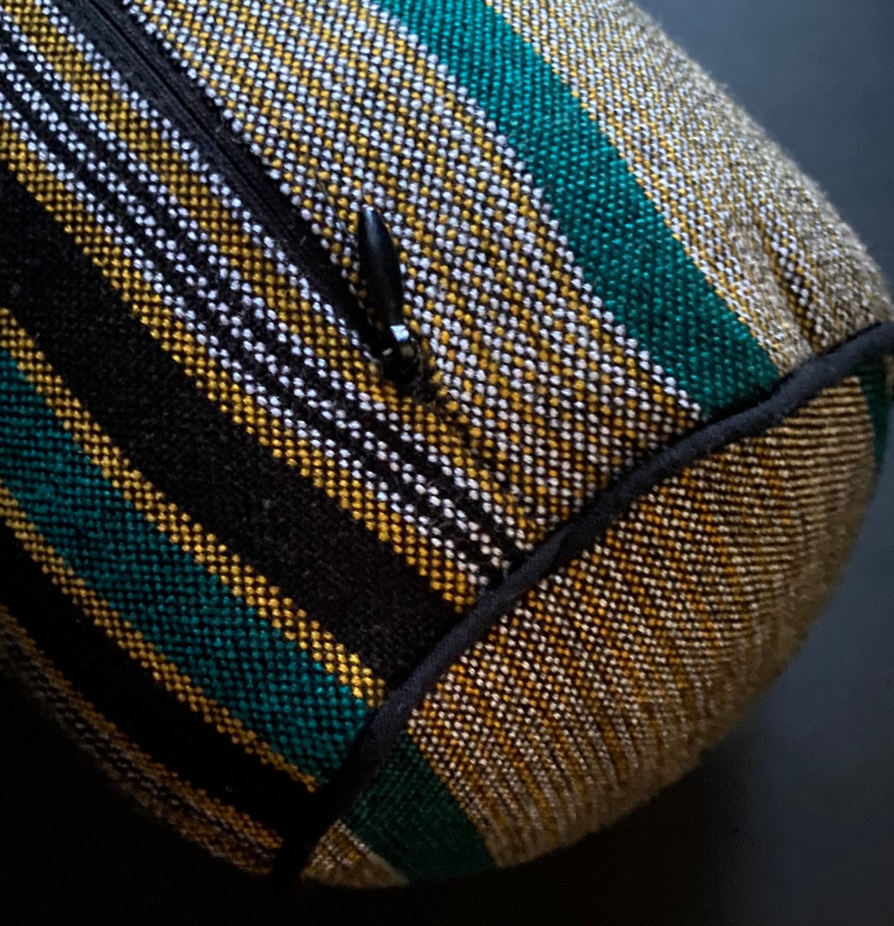 Maasai cushion Tembo 40x15